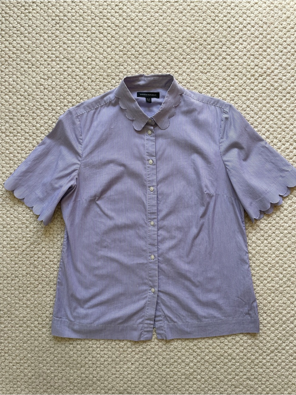 Banana Republic blue & white pinstriped short-sleeved blouse